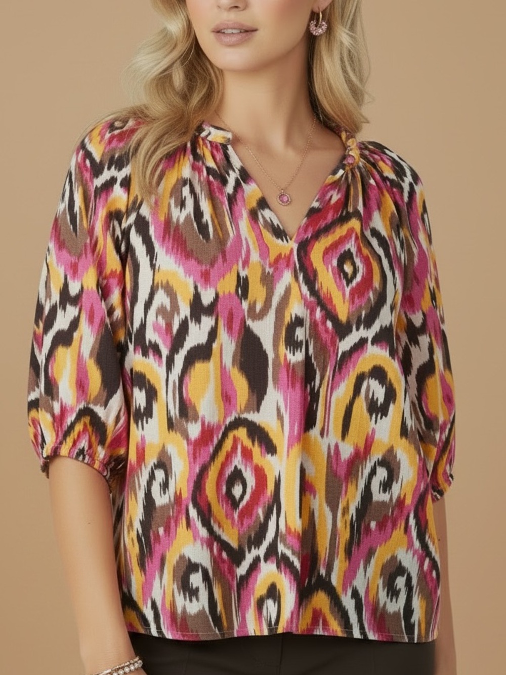 NWT DYLAN Printed V-Neck Short Puff Sleeve Top Size Medium